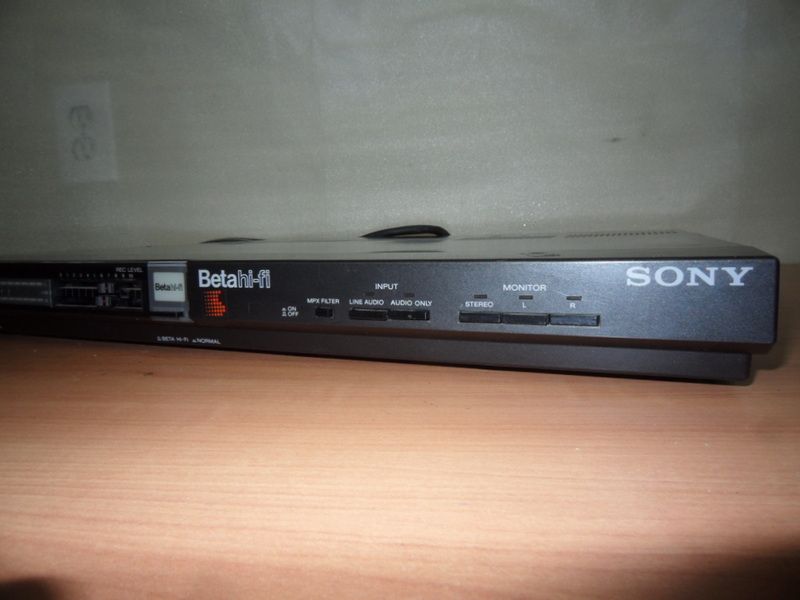 Sony Beta Hi Fi Processor HFP 100 Recorder Audio Video  