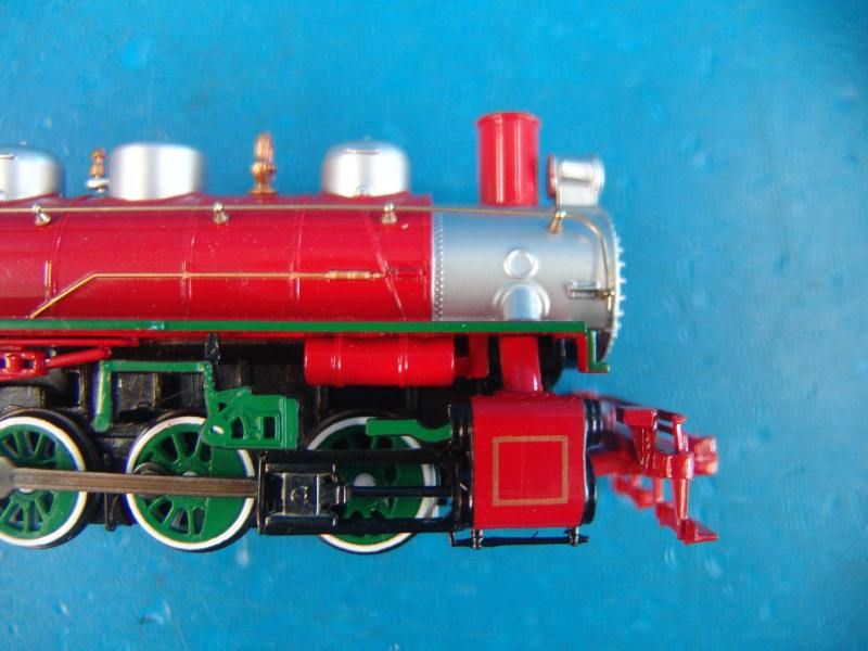 Bachmann HO Scale Yuletide Special Christmas Train Set Tree Steam 