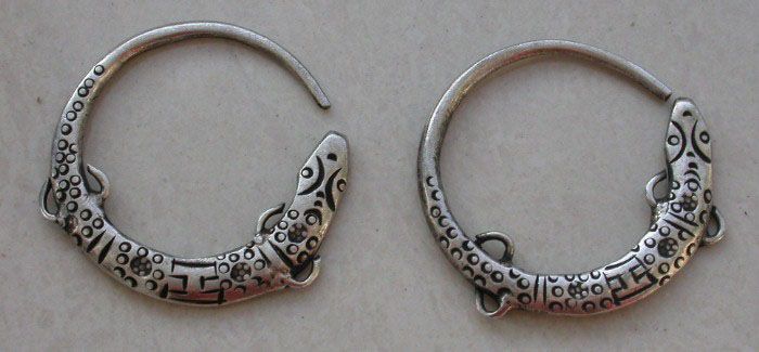 Vintage Exotic Chinese Handmade Miao Silver Earring  