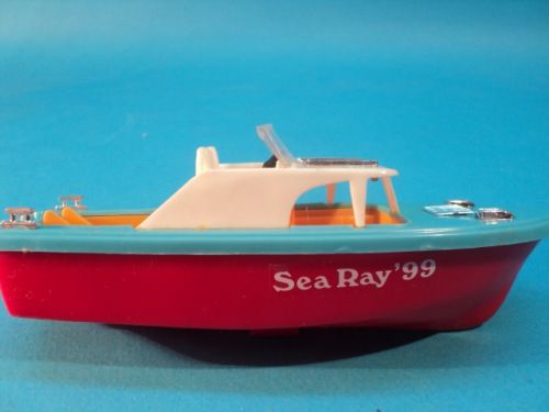 TUG BOAT 2 CABIN CRUISER CHRIS CRAFT BTT/OP BOXED SET  