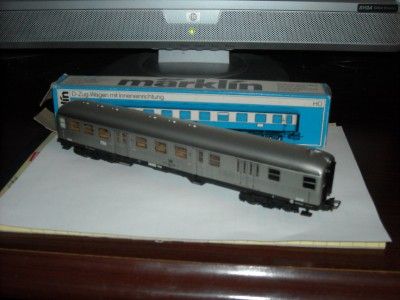 MARKLIN HO EXPRESS COACH # 4111  