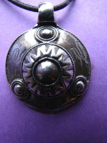 NORSE SHIELD Pewter Pndnt Wicca Pagan Asatru Viking  