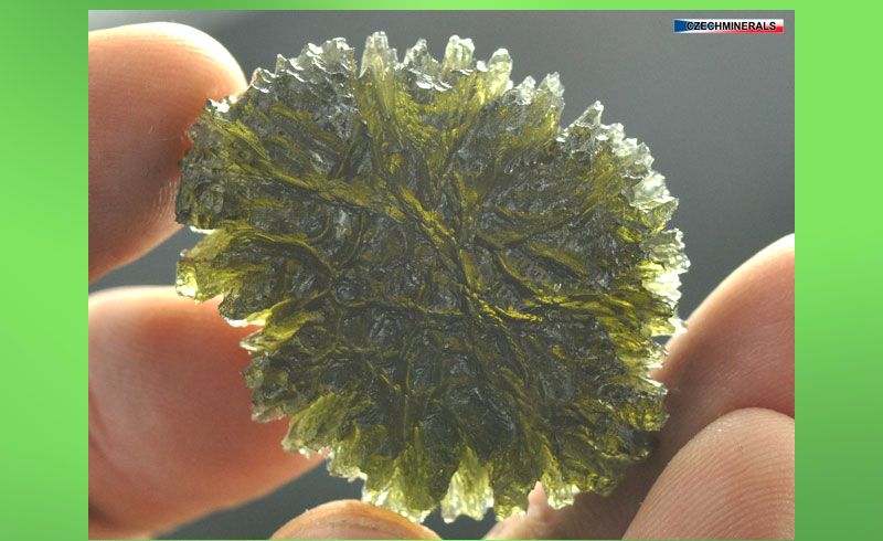 77.65ct = 15.53g HUGE BESEDNICE MOLDAVITE RARE PIECE HEDGEHOG  