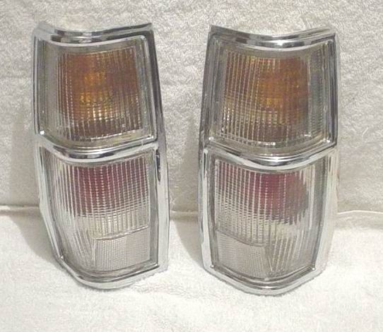 1983   1984 720 Nissan Pick Up Tail Lights Crystal Pair  