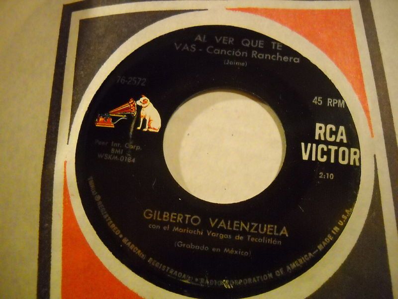 Gilberto Valenzuela Al Ver Que Te Vas Latin Male 45 NM  