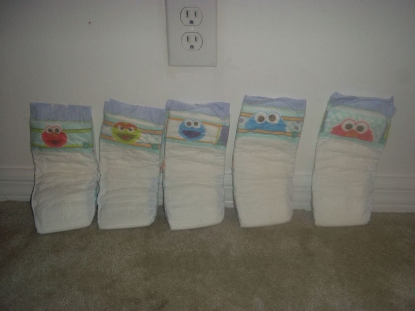   SEASAME STREET SIZE 7 DISPOSABLE DIAPERS FOR THE BABY IN US ALL  