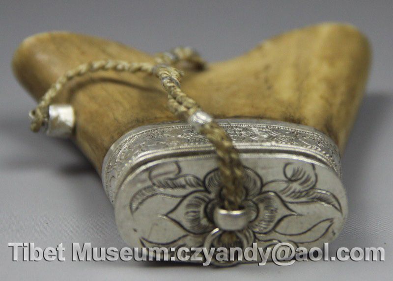 Wonderful Old Tibet Noble Silver Deer Horn Snuff Bottle  