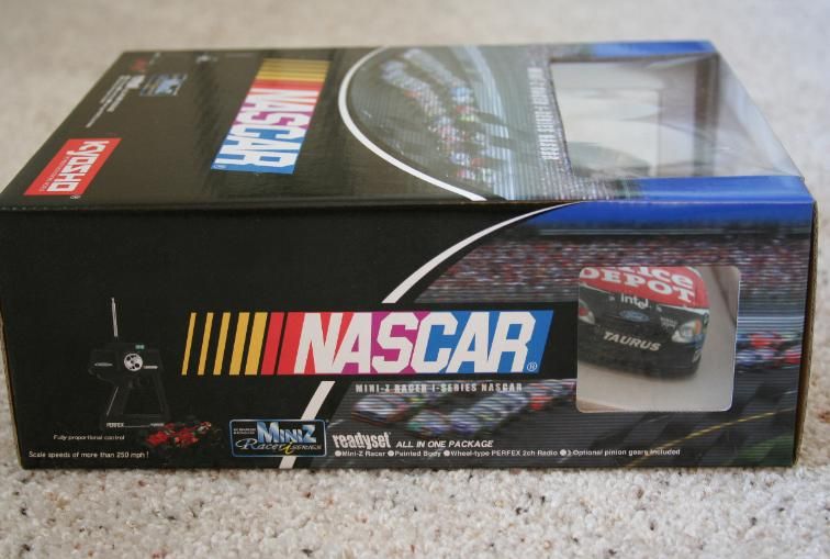 KYOSHO MINI Z RC CAR CARL EDWARDS NASCAR #99  