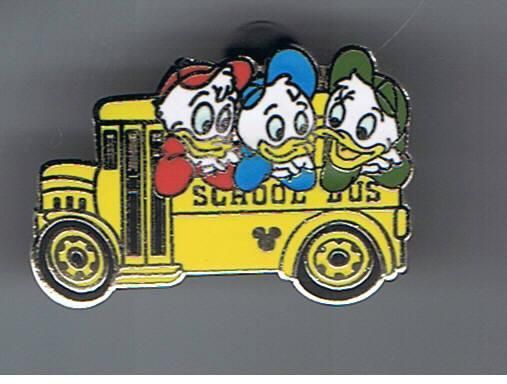 Disney Pin Pins Nephews in School Bus HM Lanyard DL  