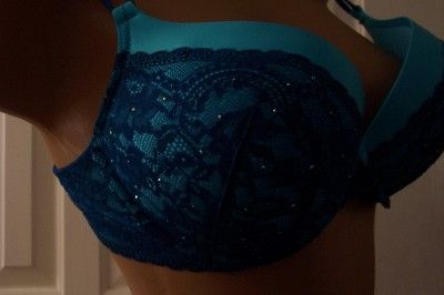 Victorias Secret Sexy Miraculos Embellishment Plunge bra Size 36C NWT 