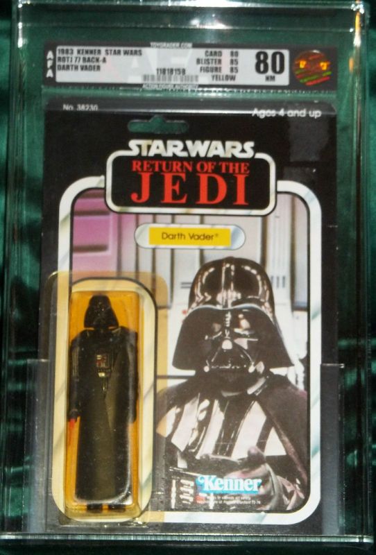 STAR WARS 1983 VINTAGE ROTJ 77 BK DARTH VADER AFA 80  