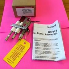 HONEYWELL Q179   Q179A   Q179A1001 Gas Burner Pilot  