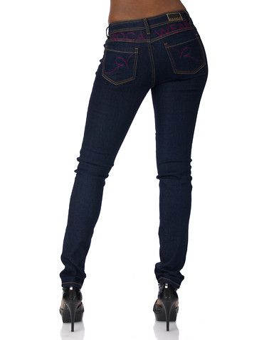 ROCAWEAR EMBROIDERY YOKE JEAN  