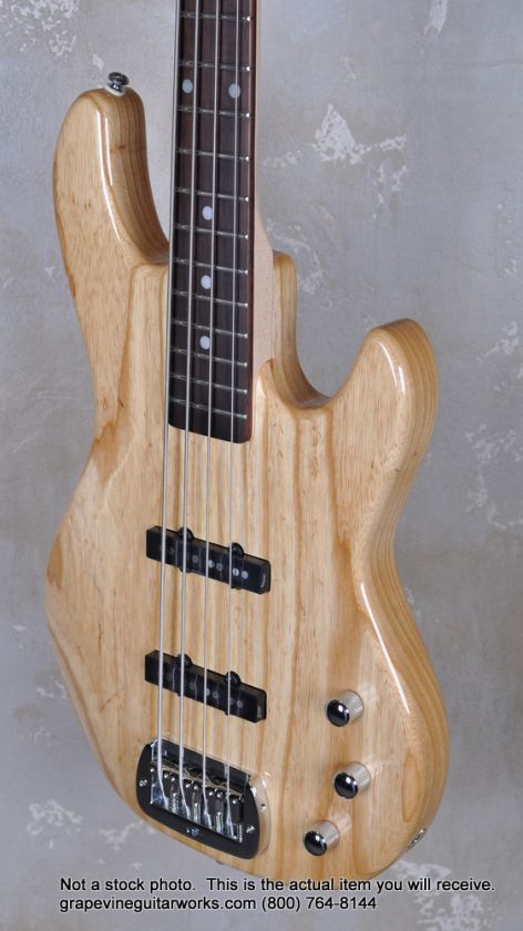 Tribute JB 2 Electric Bass  