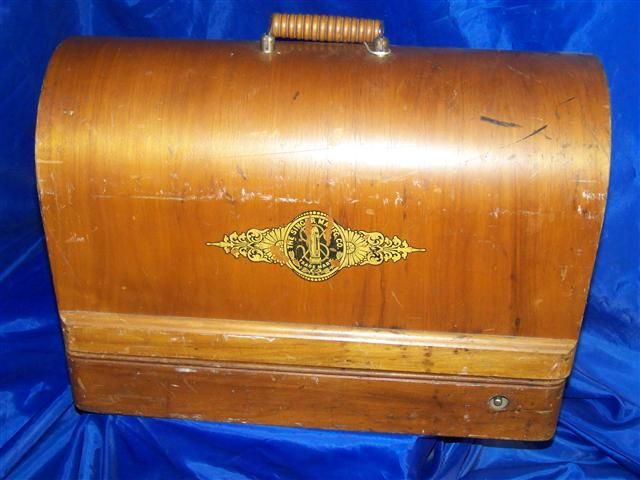 SINGER 99 SEWING MACHINE 1918 CASE KNEE BAR ORIGINAL  