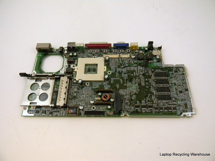 AS IS Compaq Presario 700 Motherboard 273487 001 Untested  