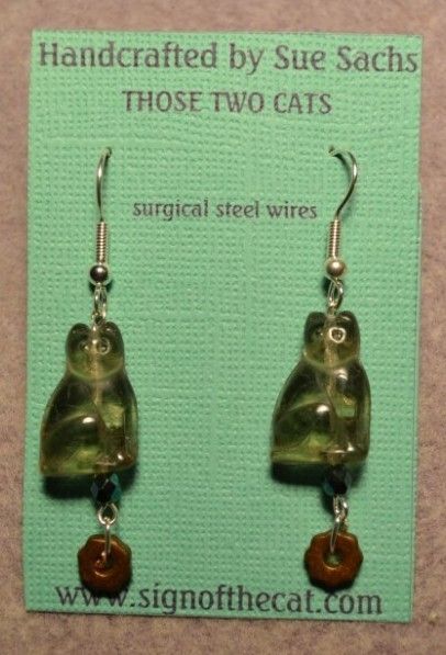 SITTING CAT Pressed Glass Earrings Smoke with Copper Colored Dangle 