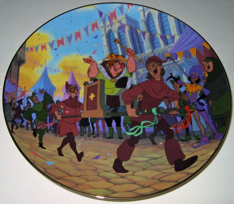 DISNEY Hunchback Of Notre Dame TOPSY TURVY 2nd Plate  