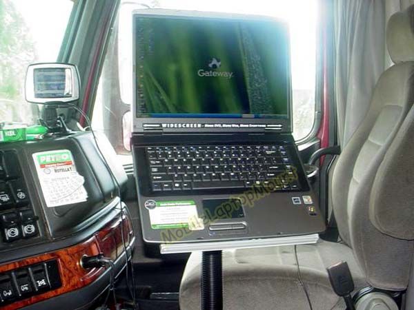 BIG TRUCK LAPTOP MOUNT FOR GPS / INTERNET / DVD  